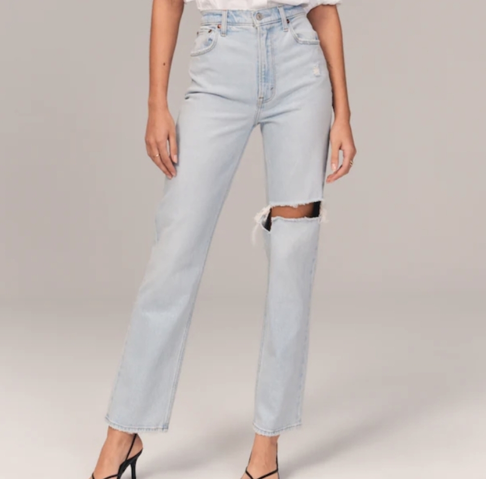 Abercrombie & Fitch 90s Straight Ultra High Rise Curve Love Jeans